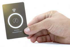 Pealock NFC karta –⁠ čierna