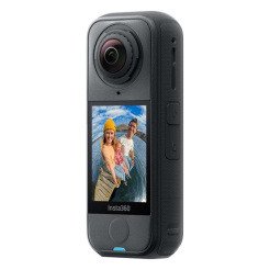 Insta360 X4 Air štartovací balík – čierny