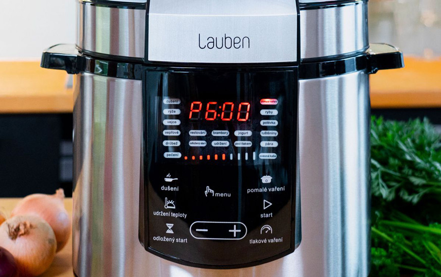 Univerzálny prístroj s 18 programami