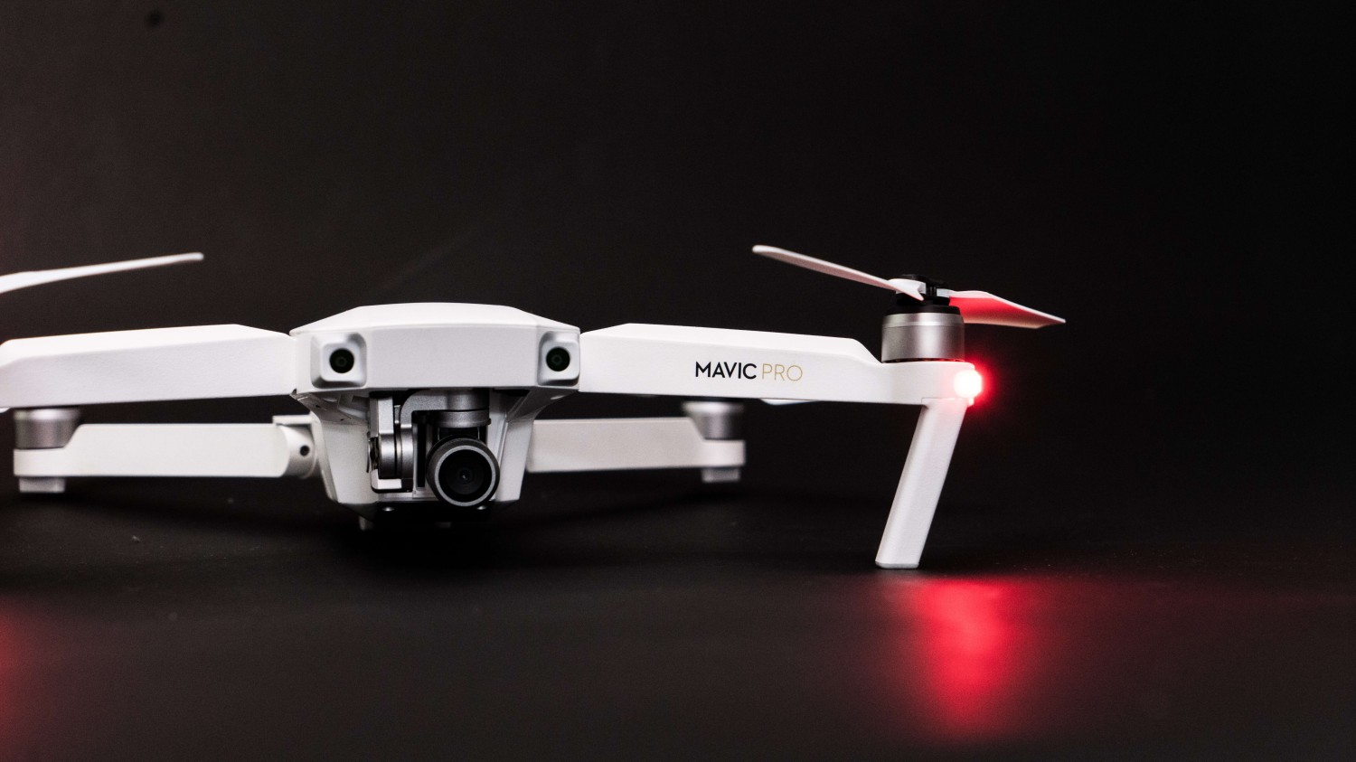 Predstavujeme DJI Mavic PRO Alpine White Combo - limitovaná edícia