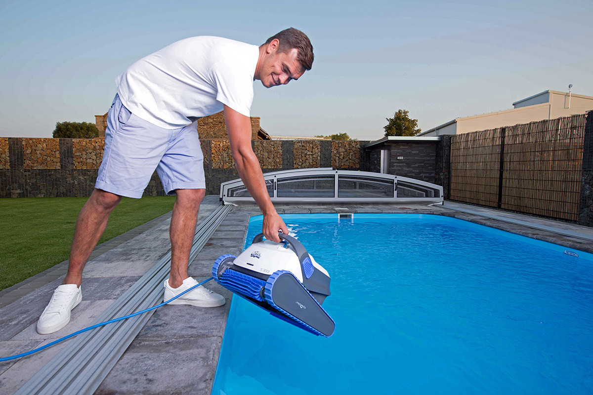 Predstavenie bazénového vysávača Dolphin S200