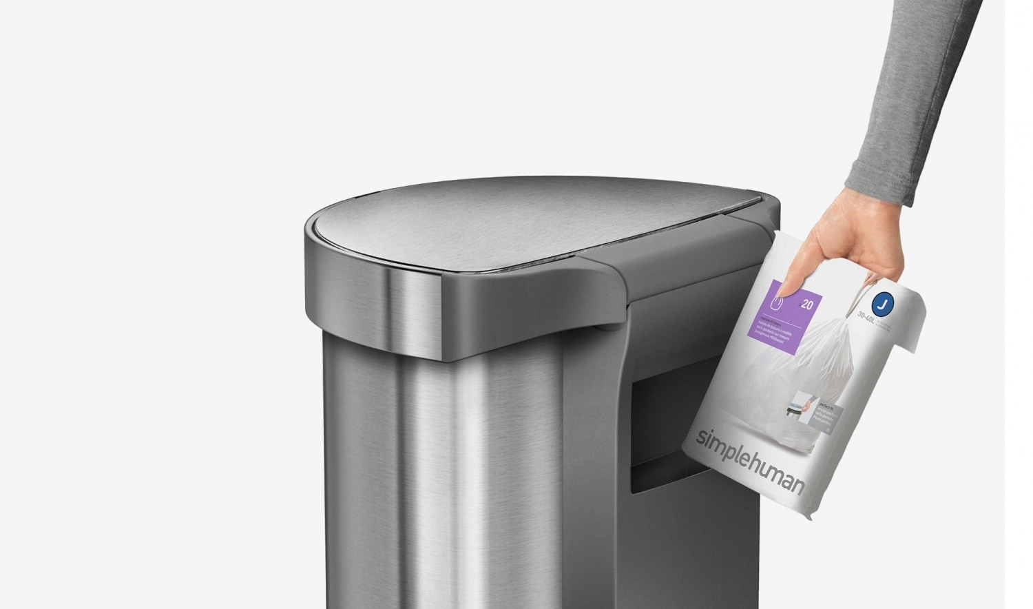 Balenie náhradných vriec na odpadky