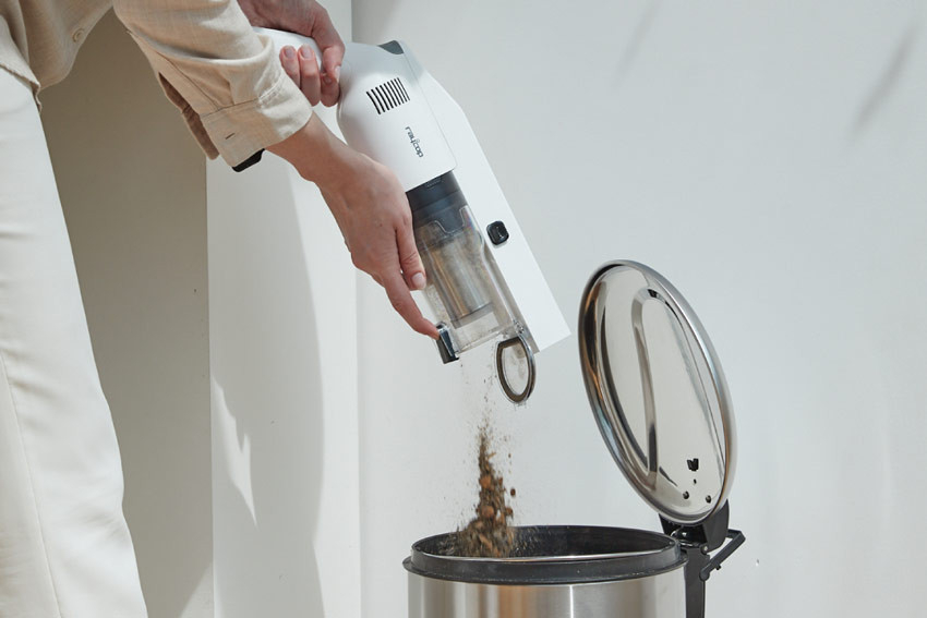 Vyprázdnenie zásobníka jedným tlačidlom